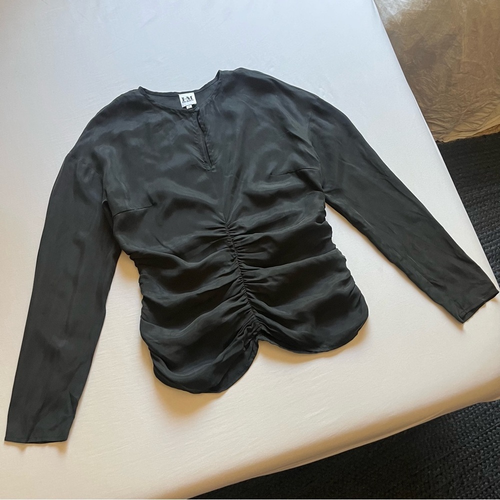 HILARY‎ MACMILLAN black cupro viscose ruched bodice long sleeve blouse